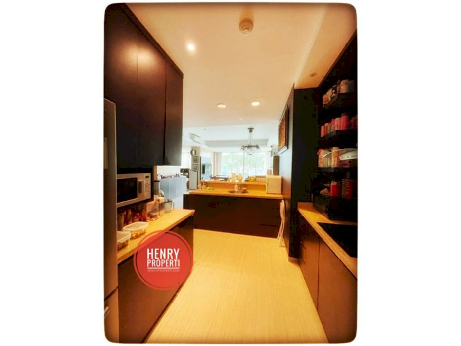 Dijual TERMURAH Kemang Village Tower Tiffany 3BR (237m2) â€“ PRIVATE