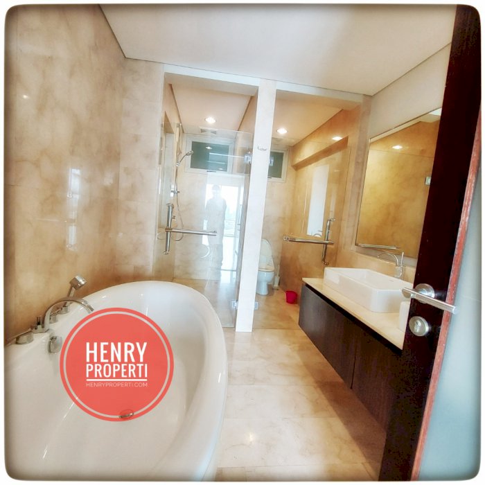 For Rent Penthouse Nirvana Kemang Residence Furnish Best City View