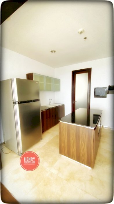 Dijual Penthouse Nirvana Kemang Residence Semi Furnish Best City View