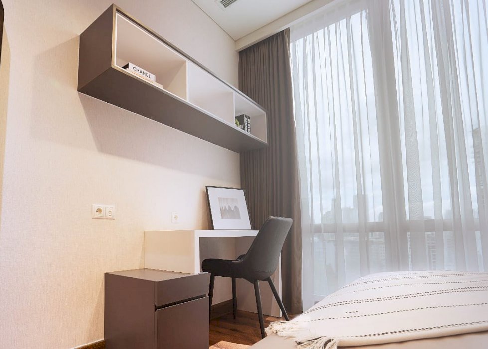 Dijual Element Apartment Unit 3+1BR Private Lift View City