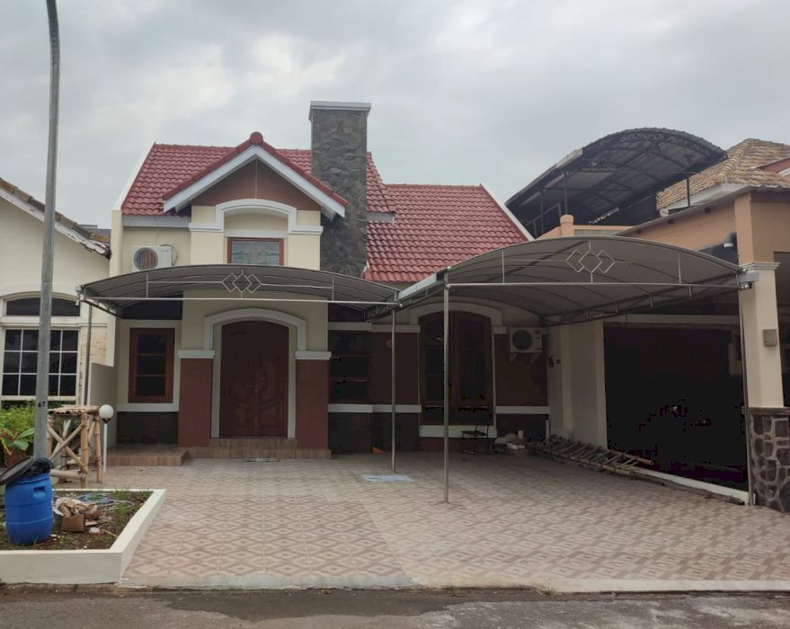 rumah mewah graha padma siap huni
