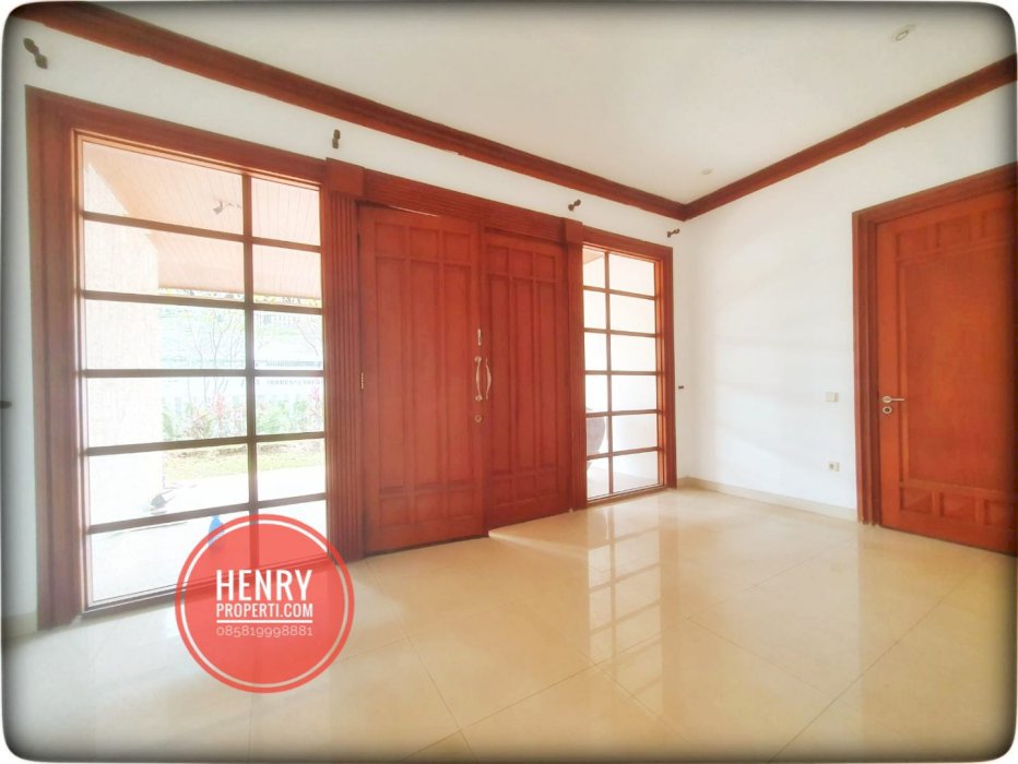 Disewakan Rumah Baru Renov Kamar 4+1BR Dekat Sekolah JIS