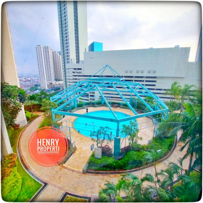 Dijual Cepat Taman Anggrek Unit Sudut Furnish Pool View