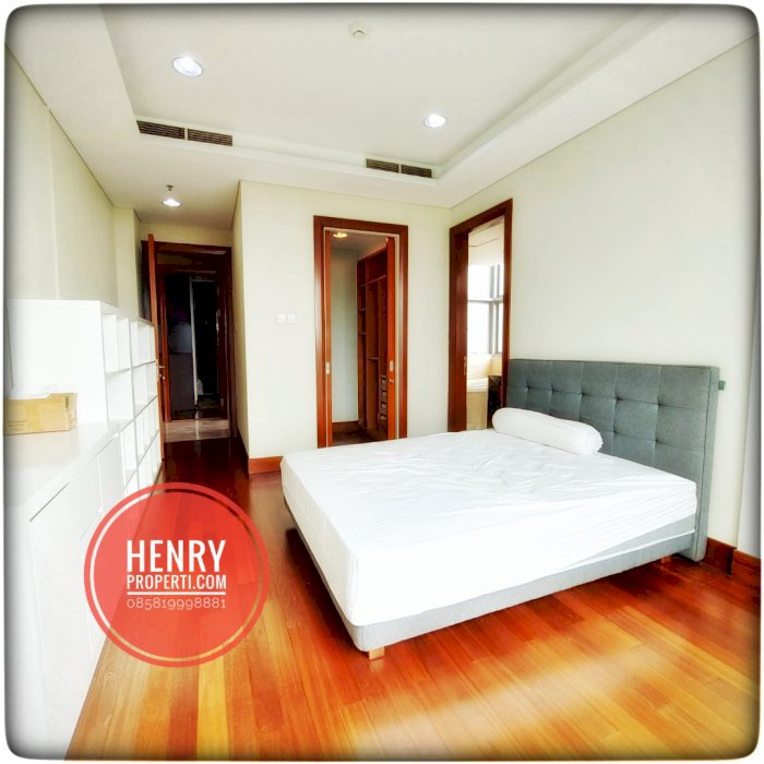 For Rent Senayan City Type 3BR become 2 Huge BR Golf View Course