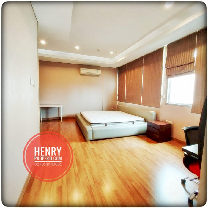 For Rent Senayan City Type 3BR become 2 Huge BR Golf View Course