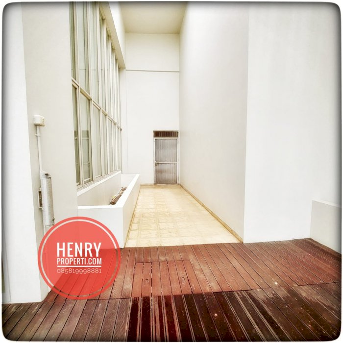 Dijual Penthouse Nirvana Kemang Residence Full Furnish Best City View