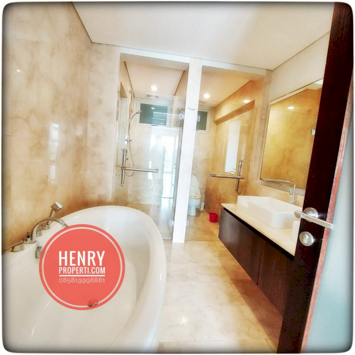 Dijual Penthouse Nirvana Kemang Residence Full Furnish Best City View