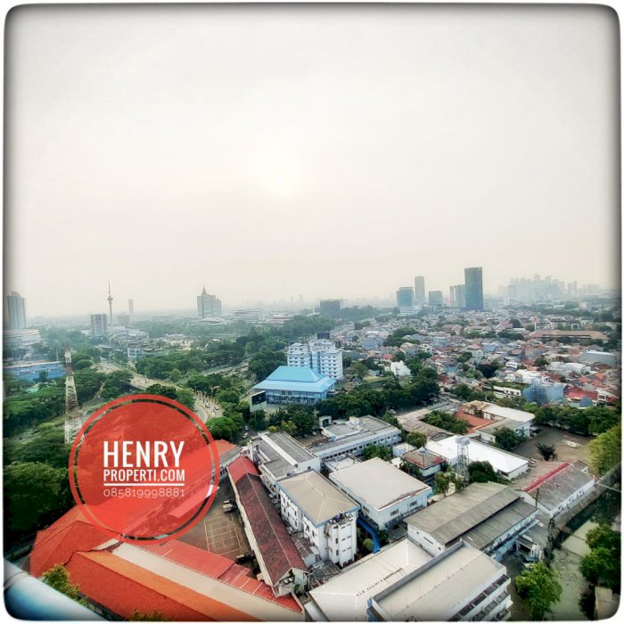 Dijual Cepat Unit Renov 3+1 BR Best View di Park Royale Executive