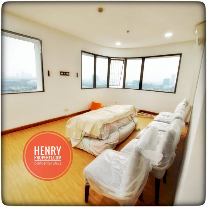 Dijual Cepat Unit Renov 3+1 BR Best View di Park Royale Executive