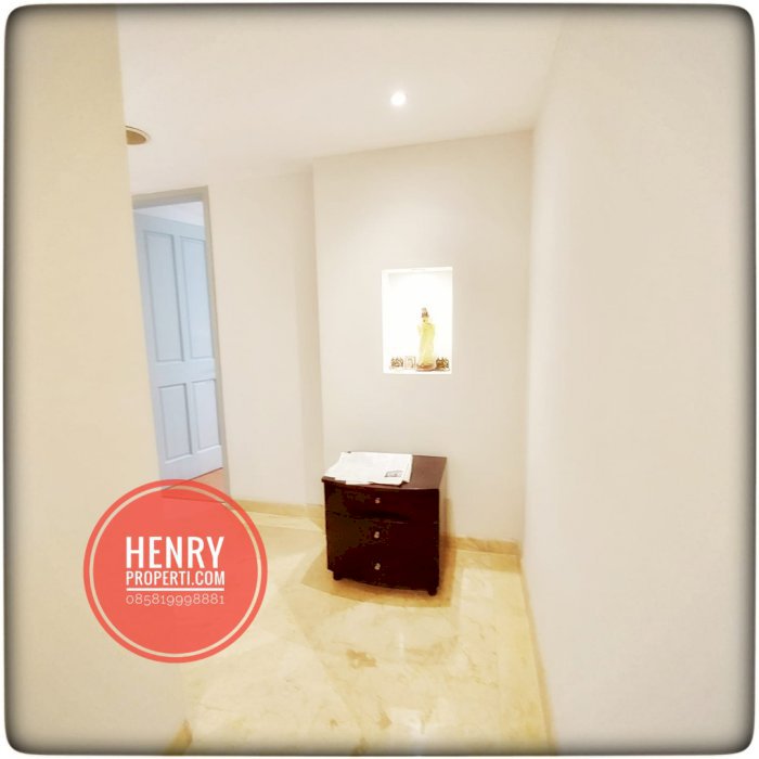 Dijual Cepat Unit Renov 3+1 BR Best View di Park Royale Executive