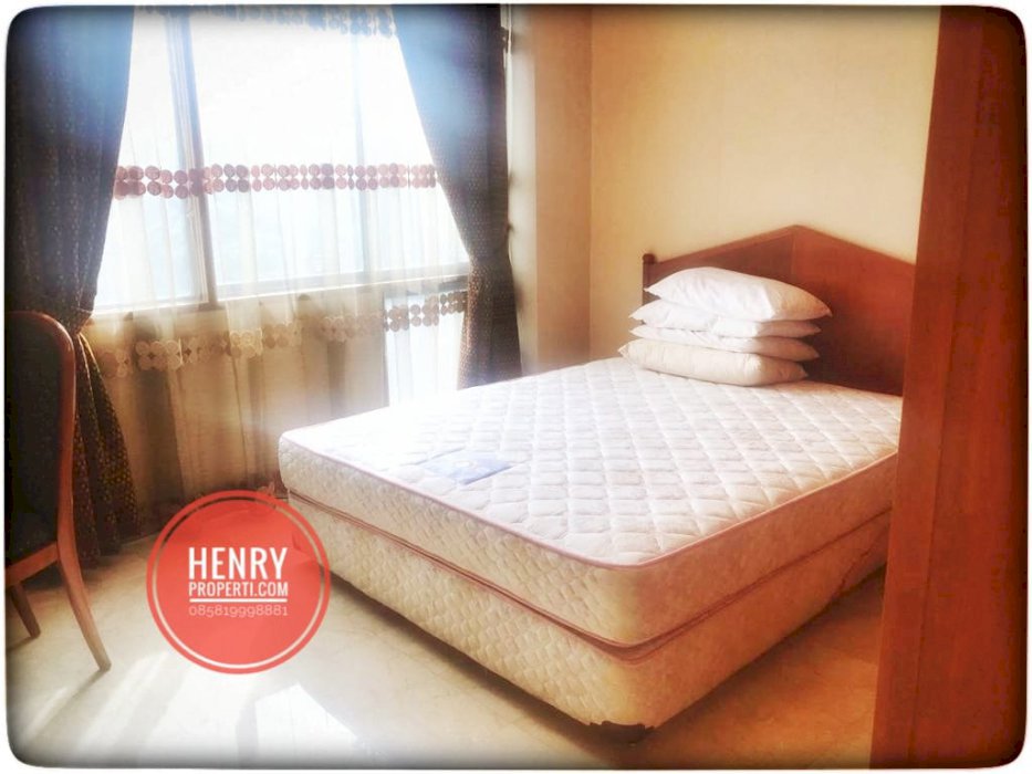 Dijual Cepat 50% NJOP unit 2+1 BR Best View di Park Royale Executive