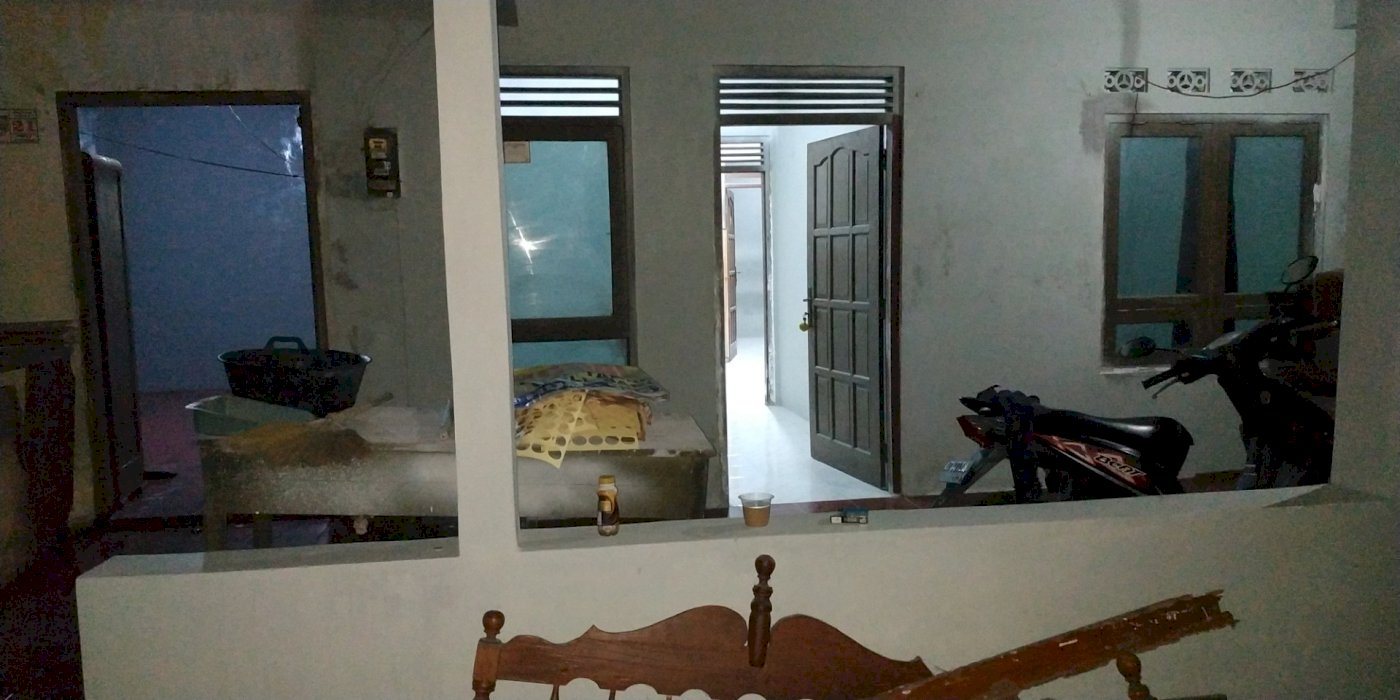 Rumah 140m2, Strategis, dekat jln raya (30mwter)
