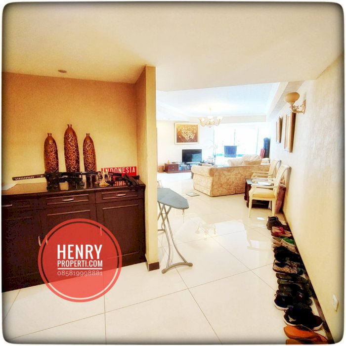 Dijual Unit city view  Taman Anggrek Condominium
