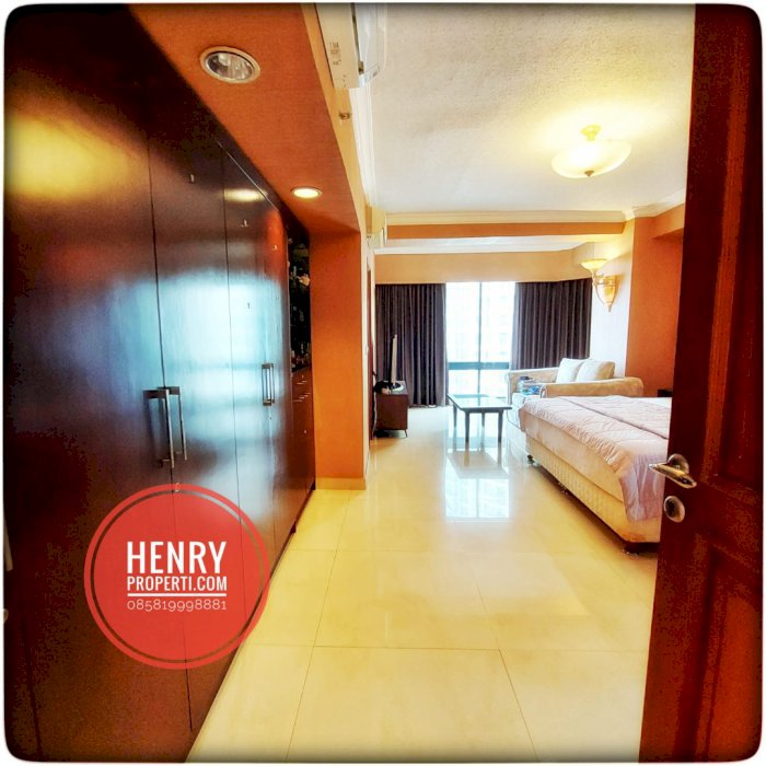 Dijual Unit city view  Taman Anggrek Condominium