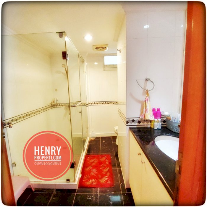 Dijual Unit city view  Taman Anggrek Condominium
