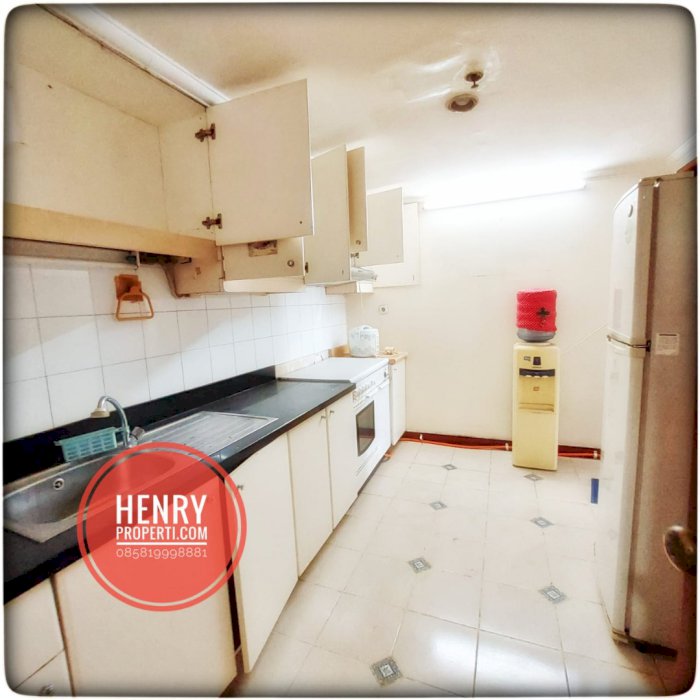 Dijual Unit Spesial Price  Furnish City View Taman Anggrek Condominium