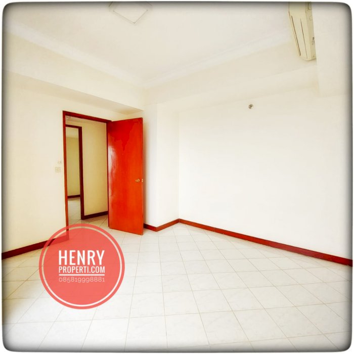 Dijual Unit BEST VIEW 3+1 Taman Anggrek Condominium