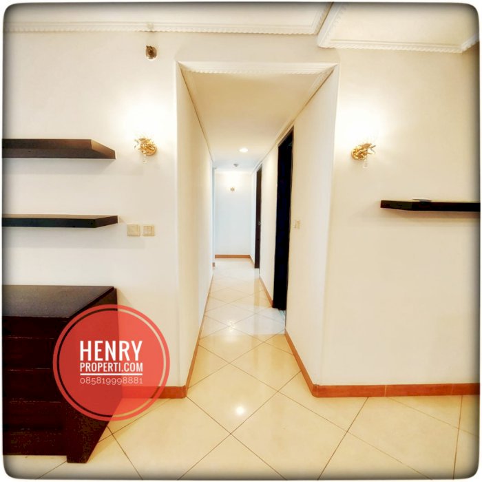 Dijual Unit Special Price Taman Anggrek Condominium city view