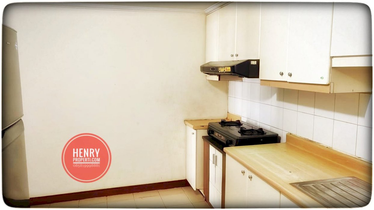 Dijual Unit  3+1 Lantai Rendah Park View Taman Anggrek Condominium