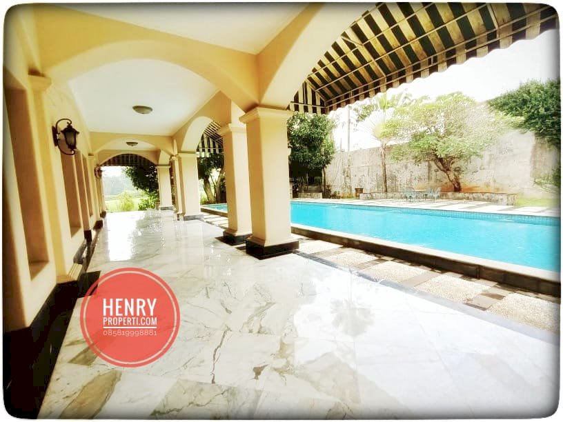 For Rent  Spacious House with Big Yard and Pool Near Pondok Indah Golf