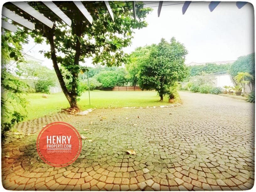 For Rent  Spacious House with Big Yard and Pool Near Pondok Indah Golf