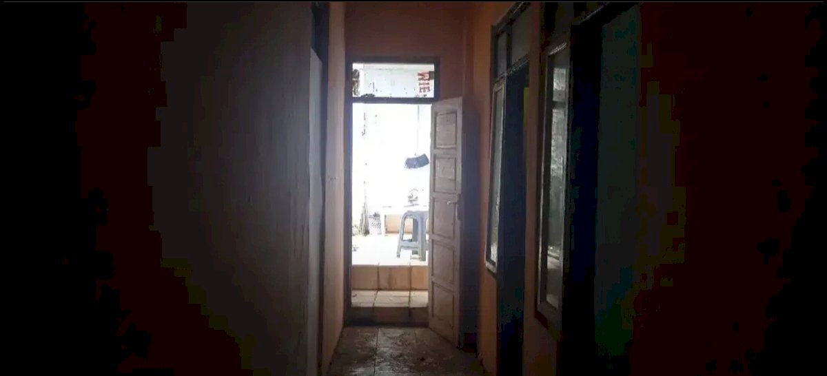 Dijual cepat Tanah dan bangunan berlokasi strategis