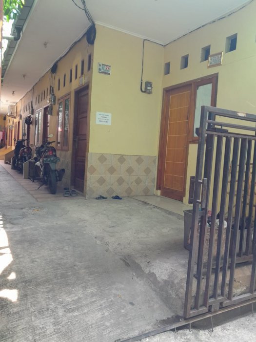 DI JUAL KONTRAKAN 7 PINTU, JL CIBUBUR ARUNDINA JAKARTA TIMUR