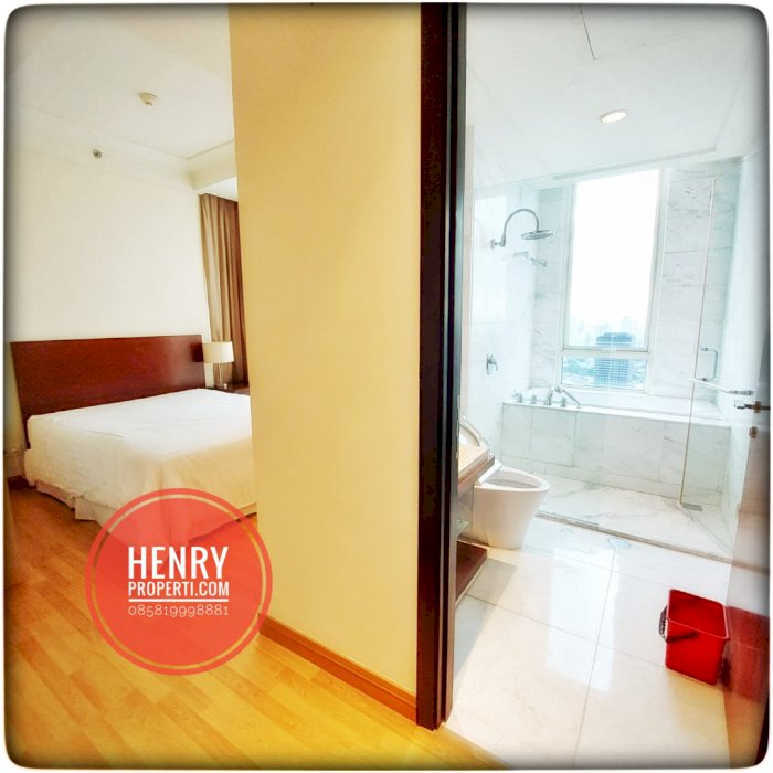 Dijual Cepat Apt Peak Sudirman Pool View lantai tinggi