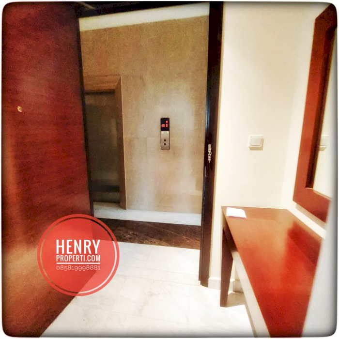 Dijual Cepat Apt Peak Sudirman Pool View lantai tinggi