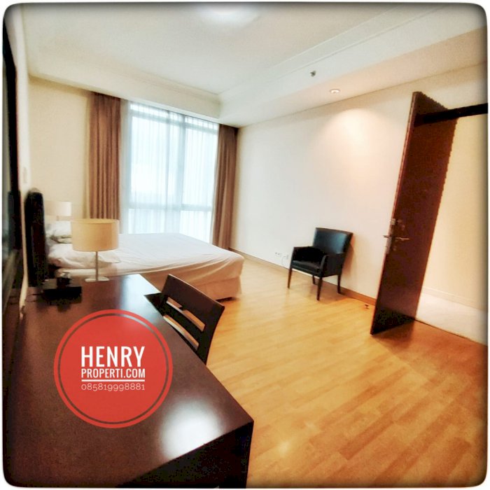 Dijual Cepat Apt Peak Sudirman Pool View lantai tinggi