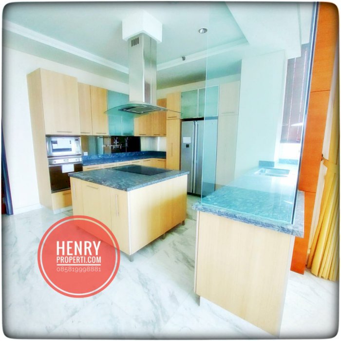 Dijual Cepat Penthouse Apt Peak Sudirman 4+1BR Best City View
