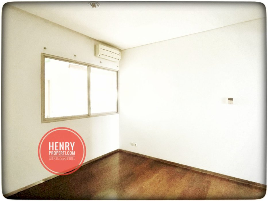 Dijual Penthouse Nirvana Kemang Ada Pool Spesial Price