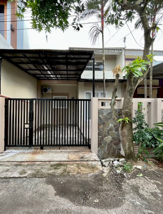 Rumah full furnished dalam cluster di Paradise Serpong City