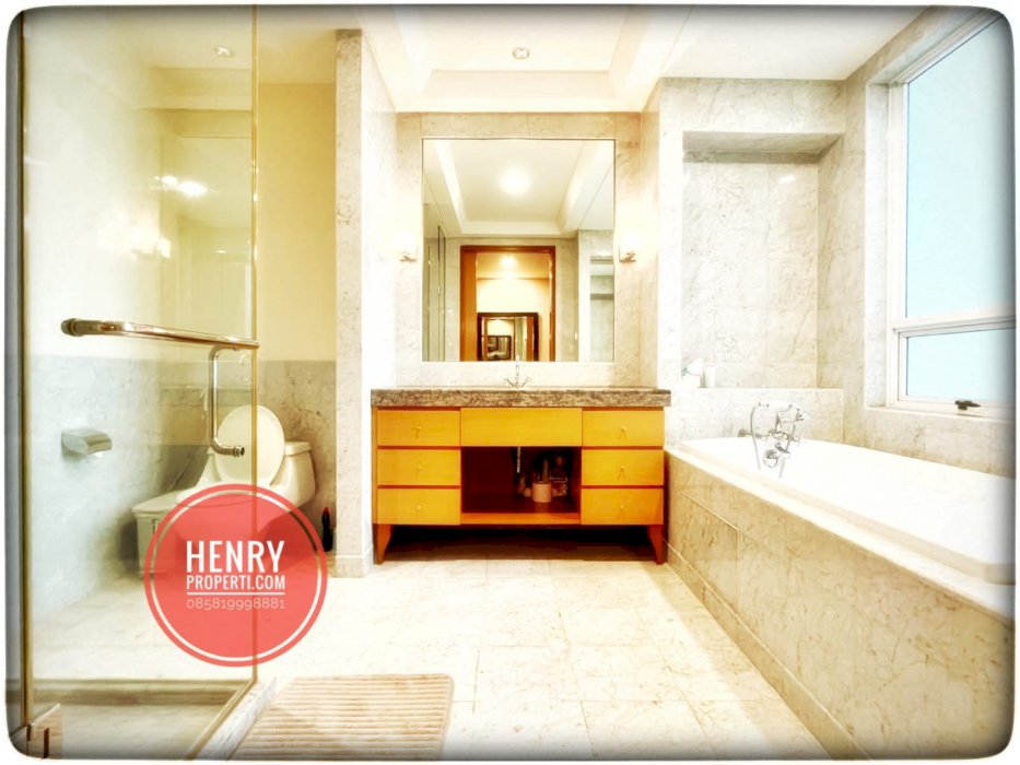 SEWA APARTEMEN PAKUBUWONO FASILITAS LENGKAP 3 BR