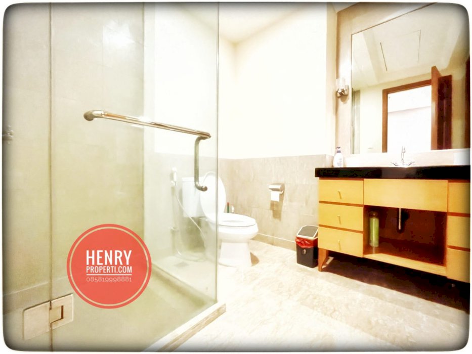 SEWA APARTEMEN PAKUBUWONO FASILITAS LENGKAP 3 BR