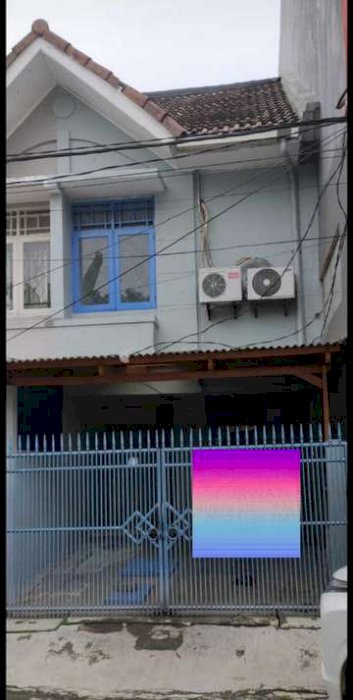 Di Sewakan Rumah 2 lantai harga terjangkau di kompleks bebas banjir