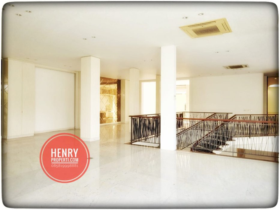 For Rent Best House at Menteng for Big Family and Embassy