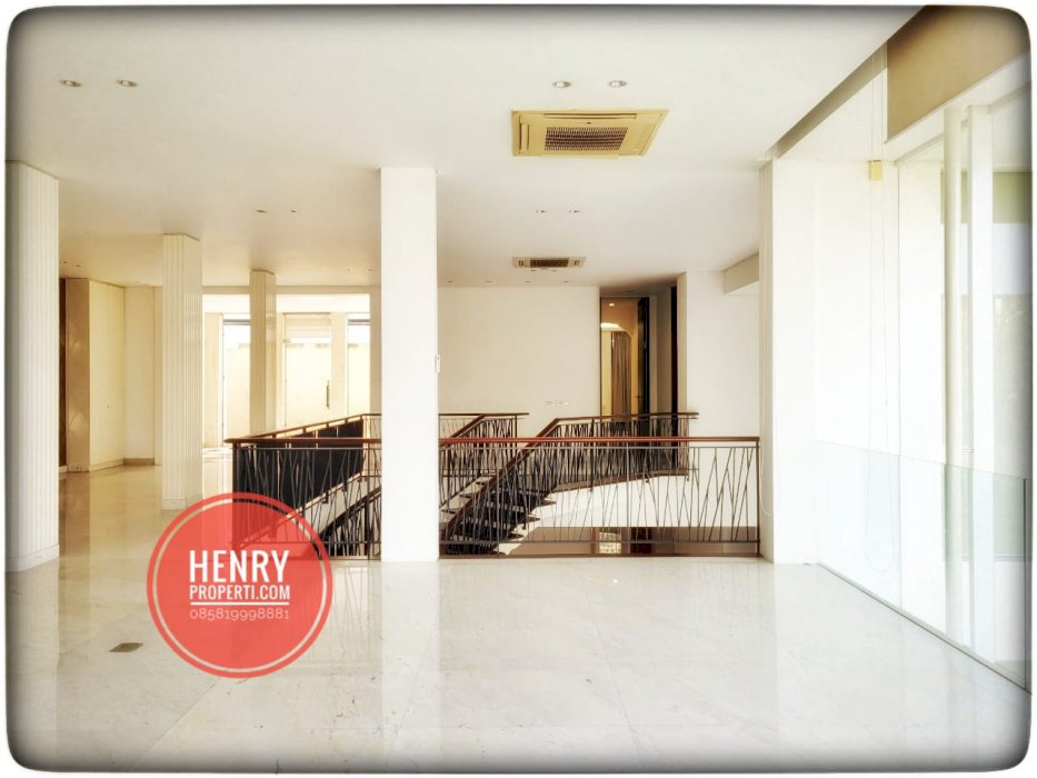 For Rent Best House at Menteng for Big Family and Embassy