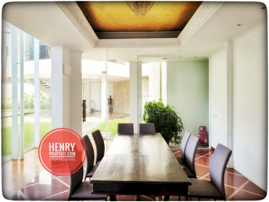 For Rent Best House at Menteng for Big Family and Embassy