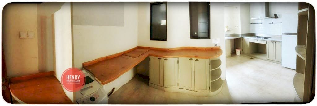 Dijual  Unit Spesial 3+1 Furnish Big Size Permata Hijau Residence