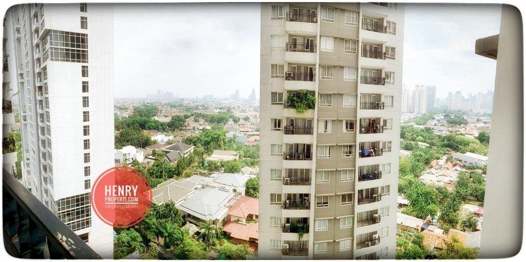Dijual  Unit Spesial 3+1 Furnish Big Size Permata Hijau Residence