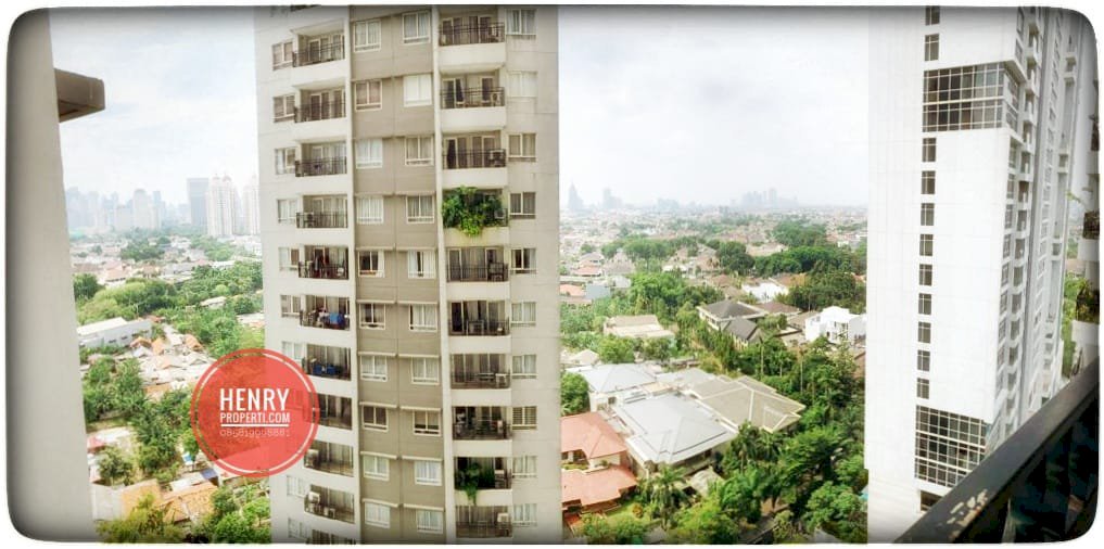 Dijual  Unit Spesial 3+1 Furnish Big Size Permata Hijau Residence