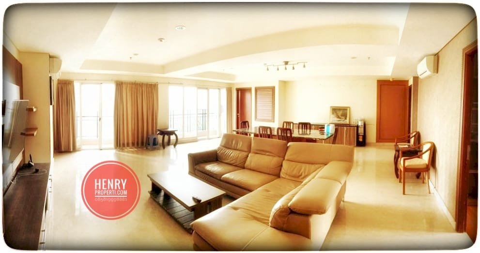 Dijual  Unit Spesial 3+1 Furnish Big Size Permata Hijau Residence