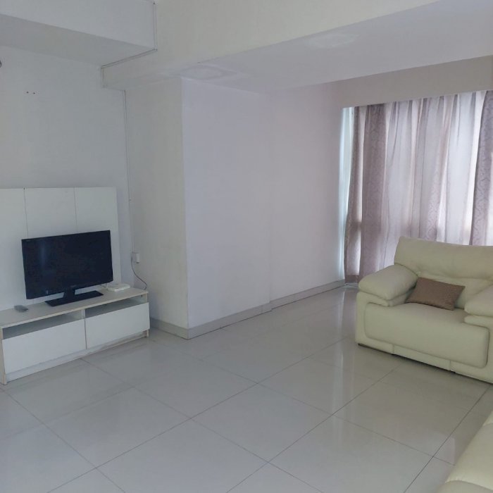 Disewakan Taman Anggrek Full Furnish and Renov City