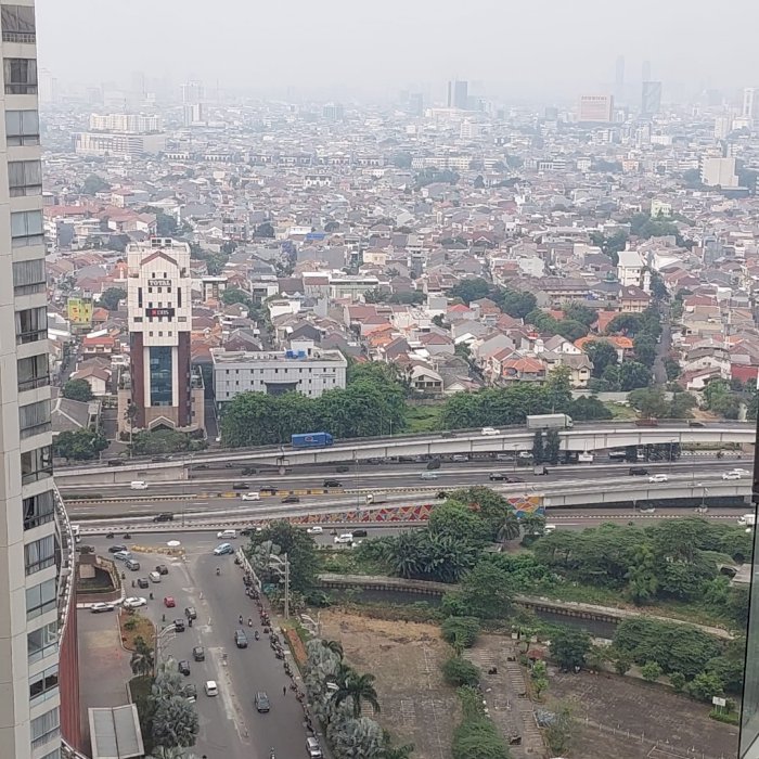 Disewakan Taman Anggrek Full Furnish and Renov City