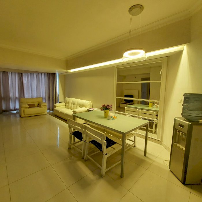 Disewakan Taman Anggrek 2+1BR Full Furnish lantai tinggi
