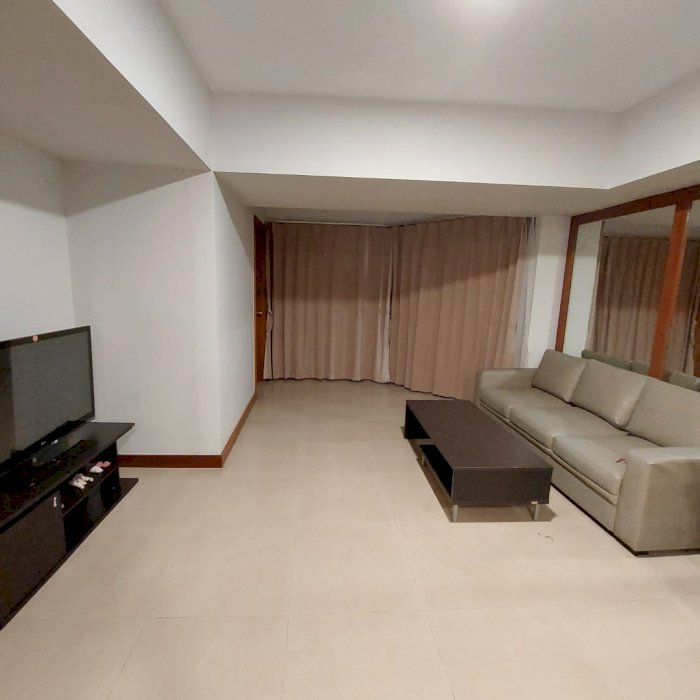 Sewa Apartemen Taman Anggrek city view New Furnish