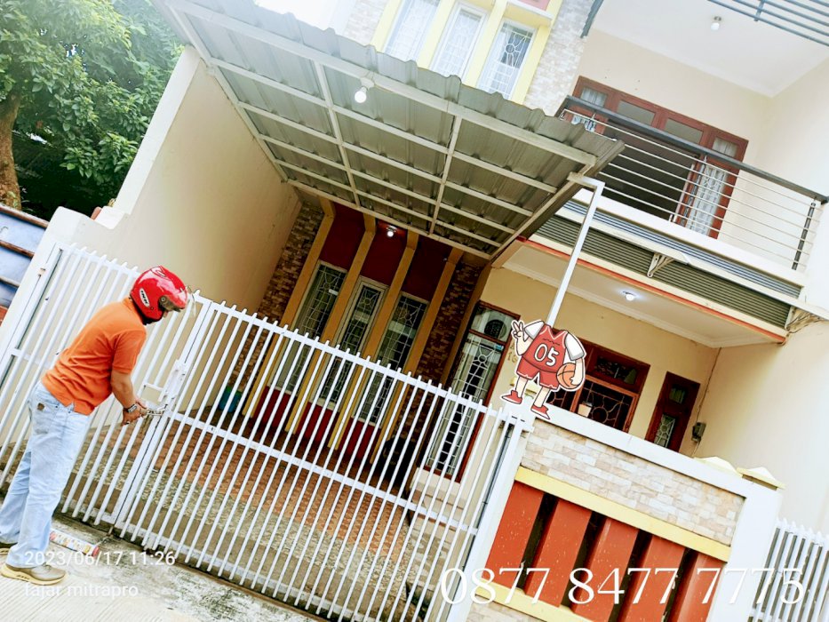 Rumah di griya Bintara indah