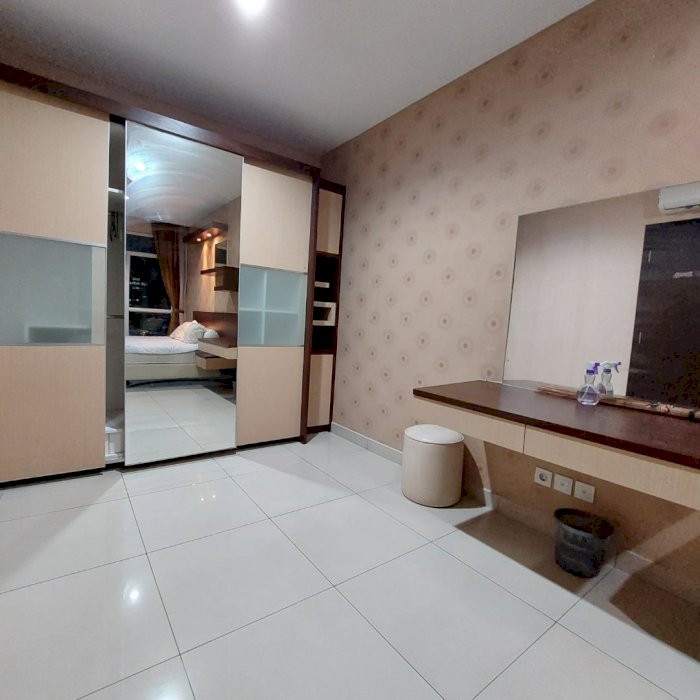 For Rent Central Park Res  Best View Full Furnish High Floor