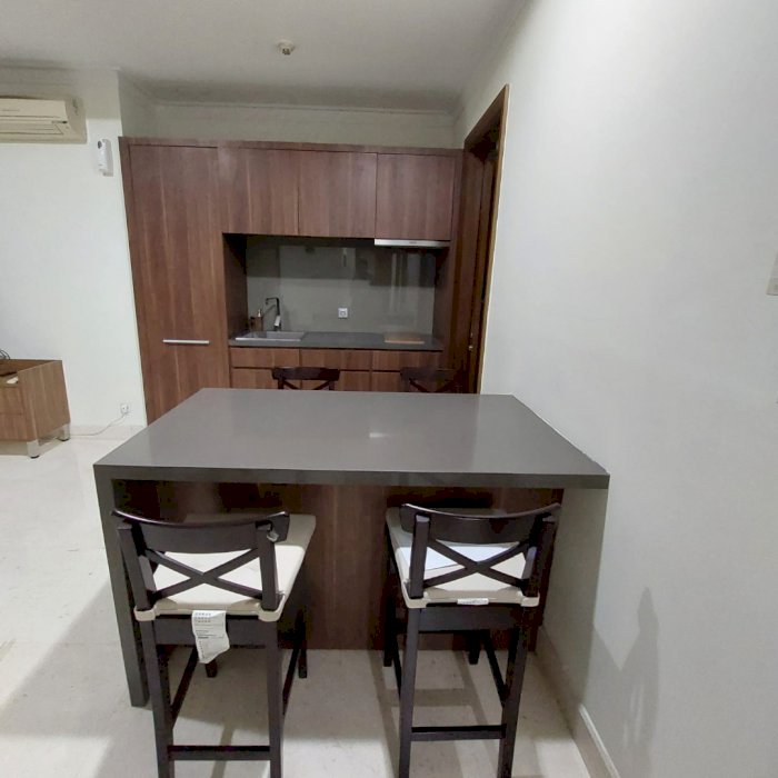 Sewa apartemen residence 8 senopati dengan harga spesial